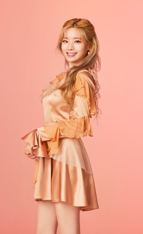 다현 (TWICE) 사주 캐릭터 포세이돈